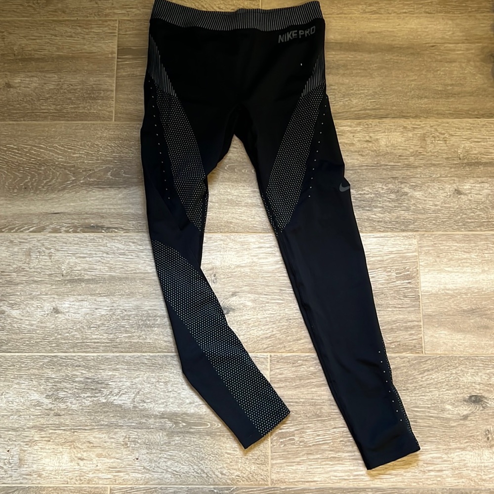 Nike pro dri-fit leggings